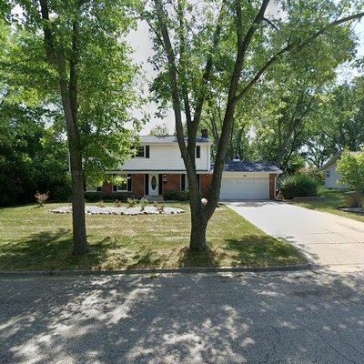 N87 W15345 Kings Hwy, Menomonee Falls, WI 53051