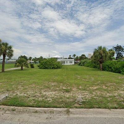 112 Coral Way E, Indialantic, FL 32903