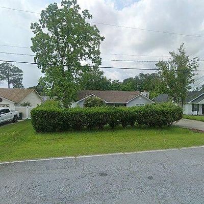 1034 Varnedoe St, Hinesville, GA 31313