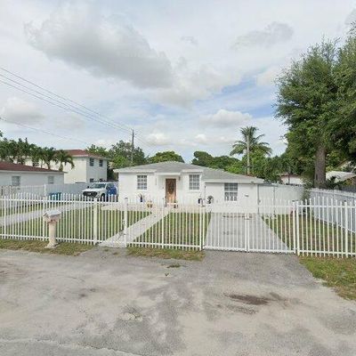 10428 Nw 28 Th Ave, Miami, FL 33147