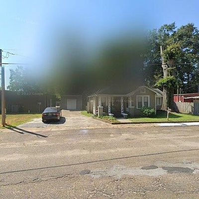 105 W Larkin I Smith Dr, Poplarville, MS 39470