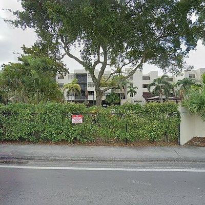 106 Lake Emerald Dr #213, Oakland Park, FL 33309