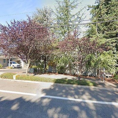 10611 Ne Fremont St #12, Portland, OR 97220