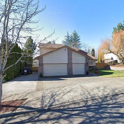 1067 Se Dogwood Ln, Gresham, OR 97080