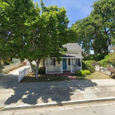 126 East St, Hollister, CA 95023