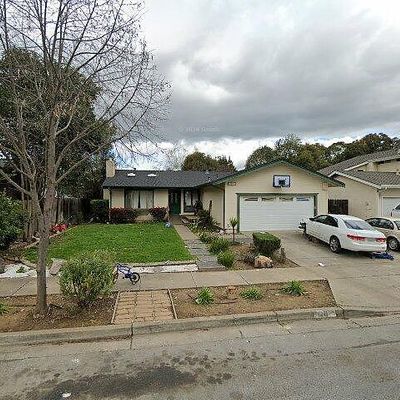 1271 Hersman Dr, Gilroy, CA 95020