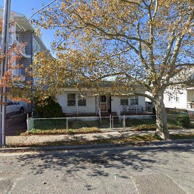 128 W Roberts Ave, Wildwood, NJ 08260