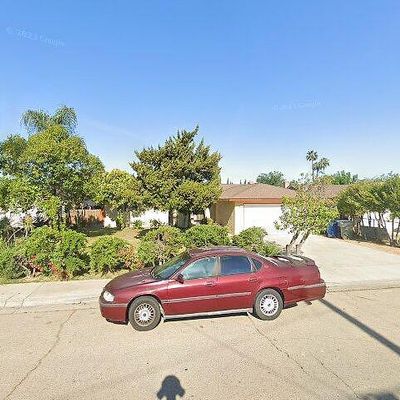 1285 Tucker Ave, Sanger, CA 93657