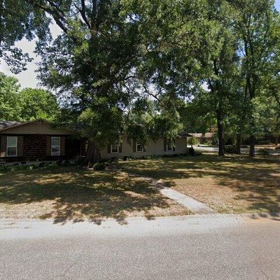 1302 Fox Ave, Searcy, AR 72143