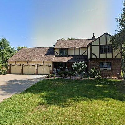 131 Jay Bee Dr, Winona, MN 55987