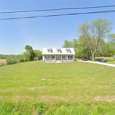 136 Dunn Fall River Rd, Leoma, TN 38468