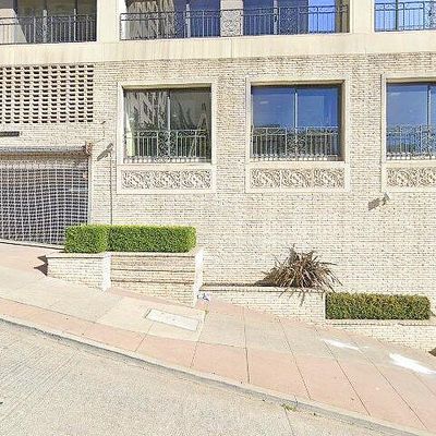 1177 California St #1702, San Francisco, CA 94108