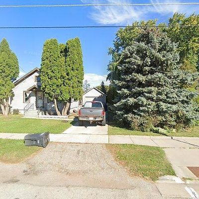 118 W Linwood Ave, Oshkosh, WI 54901