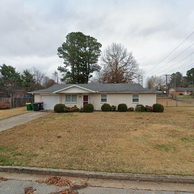 1203 Thomas Blvd, Springdale, AR 72762