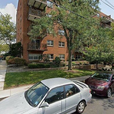 123 S Adelaide Ave, Highland Park, NJ 08904