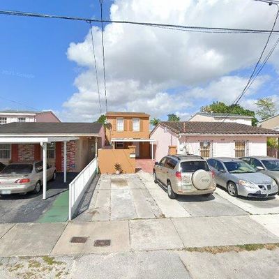 1541 W 73 Rd St, Hialeah, FL 33014