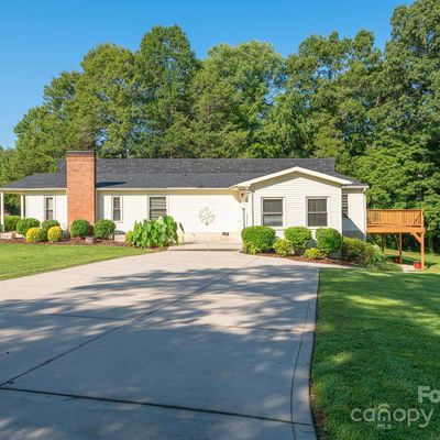 161 Eastcliff Drive, Concord, NC 28025