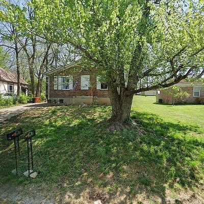 140 Levy Rd, Paris, KY 40361