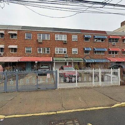 1749 Gleason Ave, Bronx, NY 10472