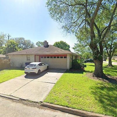 16607 Townes Rd, Friendswood, TX 77546