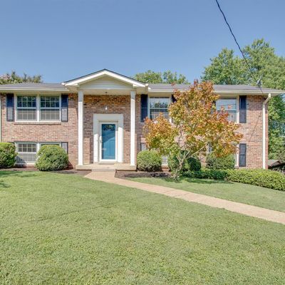 172 Bonnafield Dr, Hermitage, TN 37076