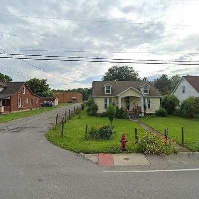 209 S Main St, Muldraugh, KY 40155