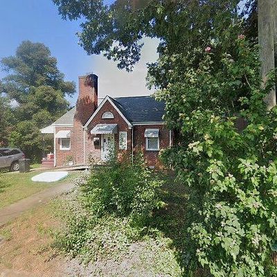 210 Mccoy St, Martinsville, VA 24112