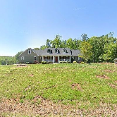 220 Chickasaw Dr, Reidsville, NC 27320