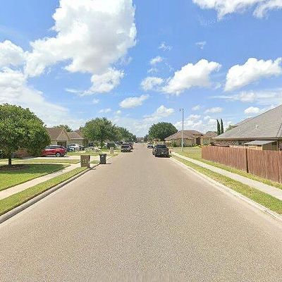 202 S Retama Ln, Weslaco, TX 78596