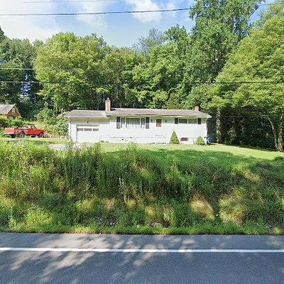 2039 Ponderosa Dr, Altoona, PA 16601