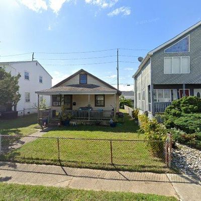 246 37 Th St S, Brigantine, NJ 08203