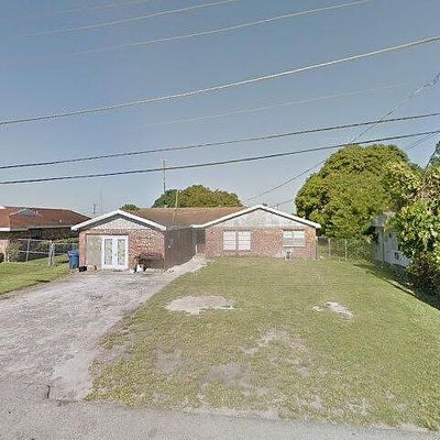 248 Nw 10 Th St, Belle Glade, FL 33430