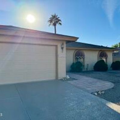 25620 S Cloverland Dr, Sun Lakes, AZ 85248