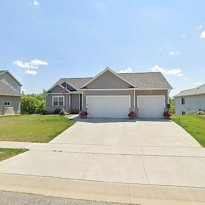 258 Foothills Ln Se, Rochester, MN 55904