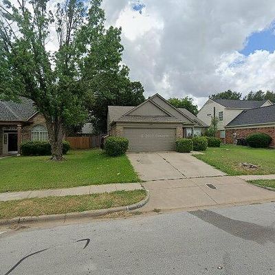 2601 Country Creek Ln, Fort Worth, TX 76123