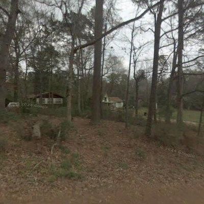 229 Lincoln Dr, Livingston, TX 77351