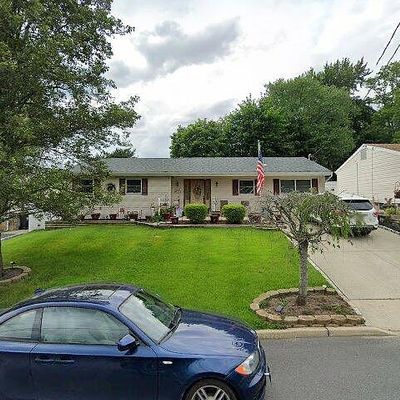 23 Brandeis Rd, Parlin, NJ 08859