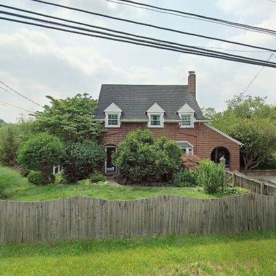 2317 Middle Rd, Glenshaw, PA 15116