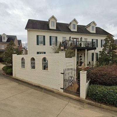 2403 Holcomb St, Oxford, MS 38655