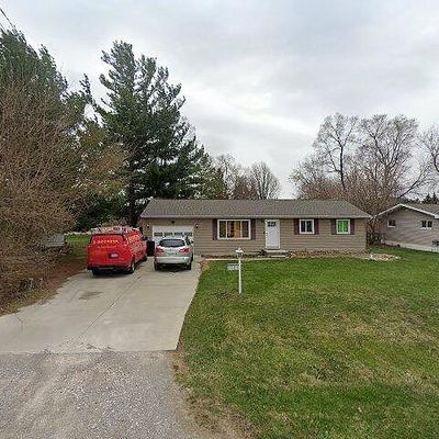 2405 Denise Dr, Clio, MI 48420