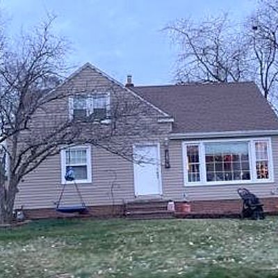 297 E 307 Th St, Willowick, OH 44095