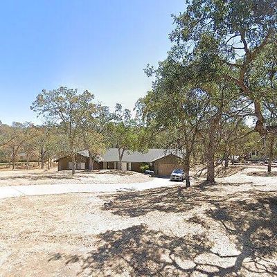 30159 Horseshoe Dr, Coarsegold, CA 93614