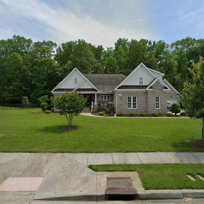 309 Scone Castle Loop, Chesapeake, VA 23322