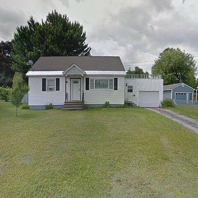 29 Smyth St, Berlin, NH 03570