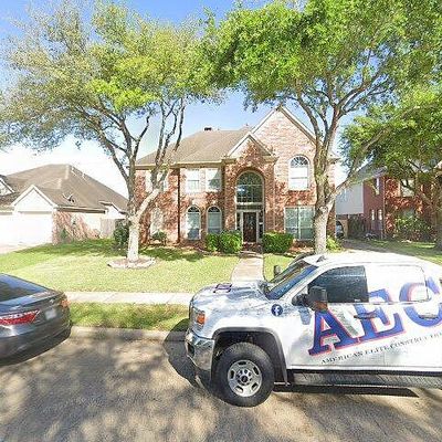 2910 Brannon Hill Ln, Sugar Land, TX 77479