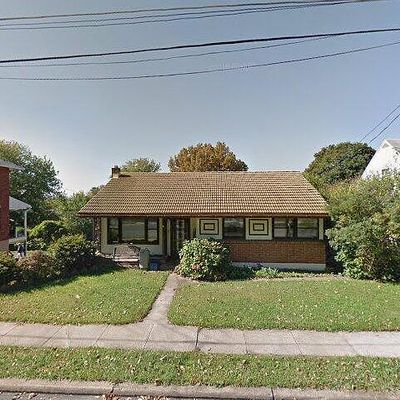 3526 Oak St, Reading, PA 19605