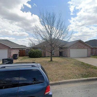 3733 Brett Dr, Fort Worth, TX 76123