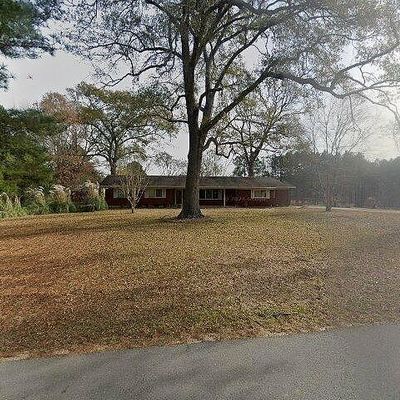 323 Dean Rd, Farmerville, LA 71241