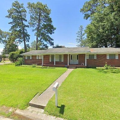 329 Venetian Way, Hattiesburg, MS 39401