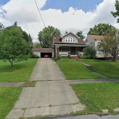 419 E Clen Moore Blvd, New Castle, PA 16105